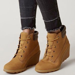 Timberland Amston wedge boots